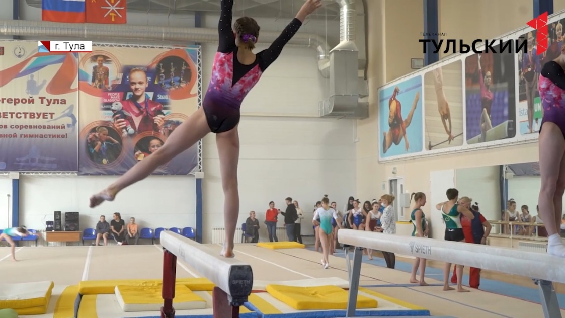 Канатоходцы над пропастью: в Тулу приехали сильнейшие гимнастки Центральной России