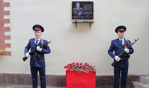 В Туле открыли мемориальную доску ветерану Великой Отечественной войны