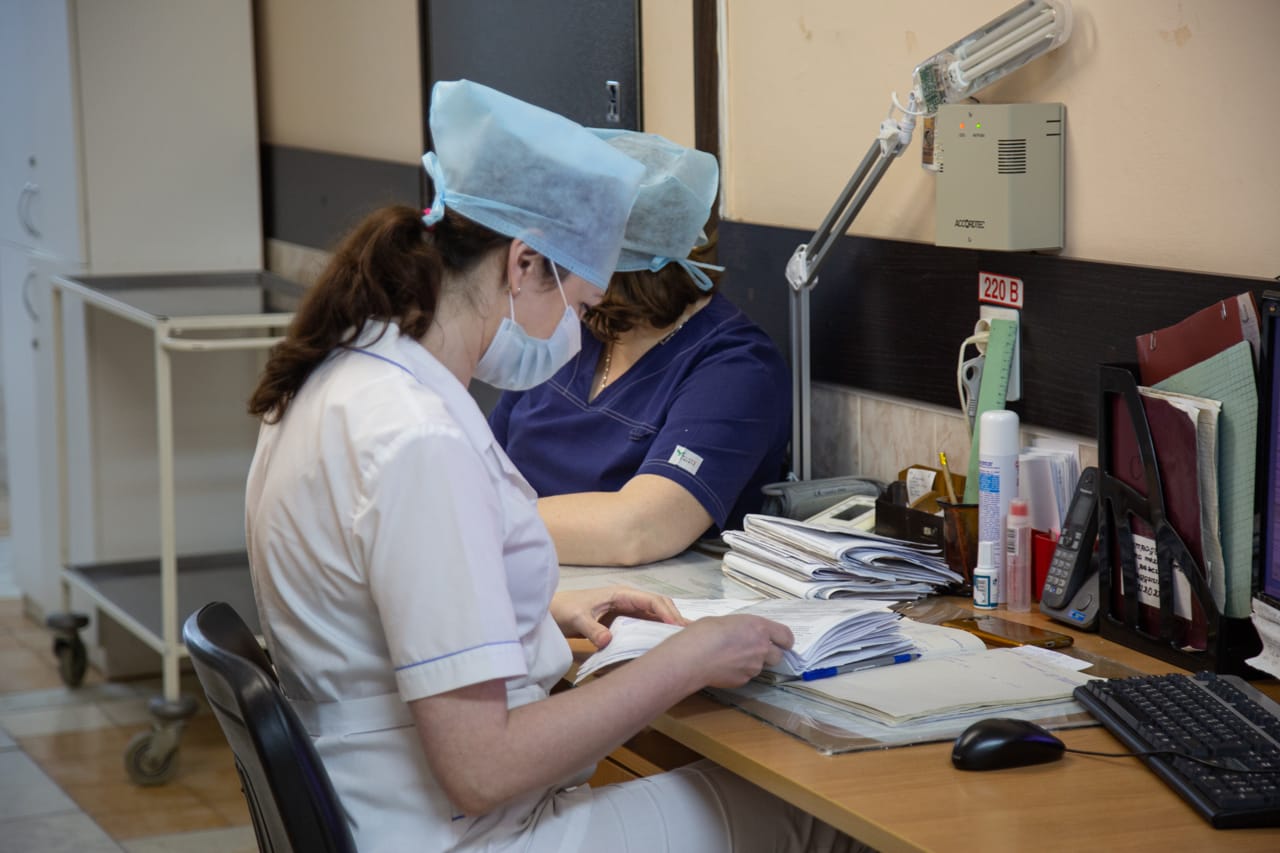 Тульским медикам предложили вакансии с зарплатой до 170 тысяч рублей