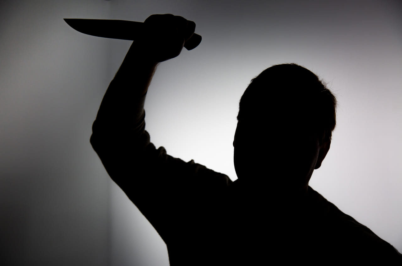 В Туле 61-летний мужчина зарезал 43-летнего сына своей гражданской жены