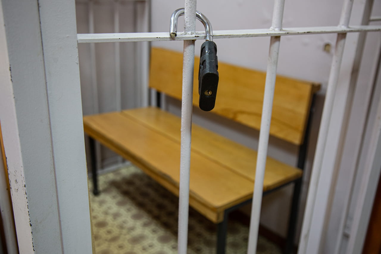 Убил собутыльника 3 года назад: в Новомосковске осудили 67-летнего местного жителя