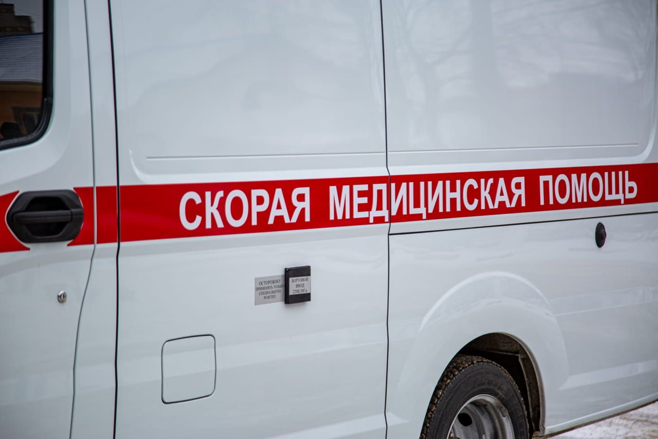 Жителя Новомосковска оштрафовали за то, что он обматерил водителя скорой помощи