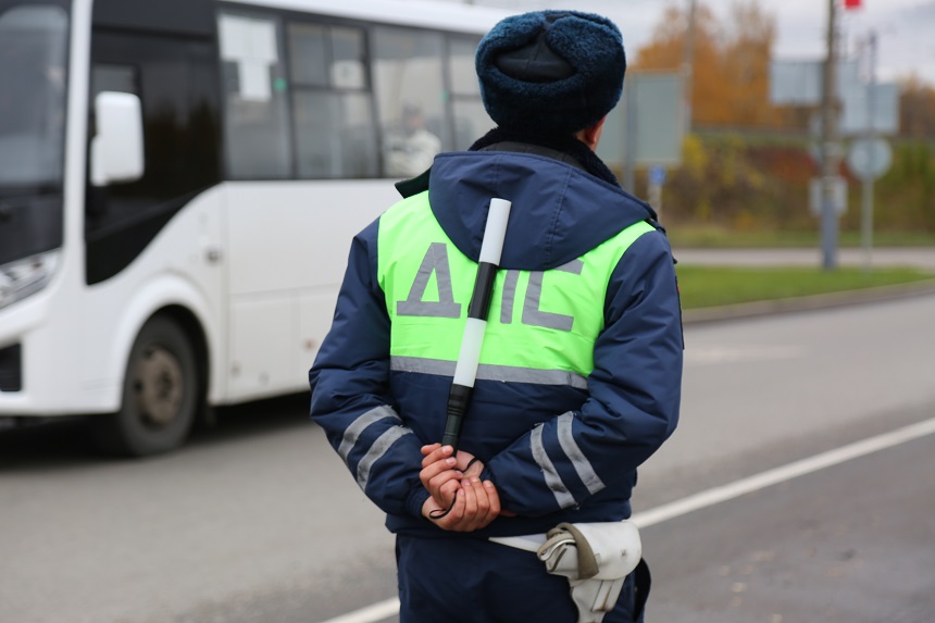 За 2 недели инспекторы ДПС поймали 133 водителей без прав в Тульской области