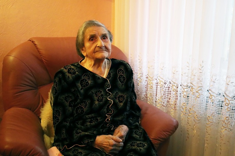Долгожительница из Новомосковска отмечает 105-летний юбилей