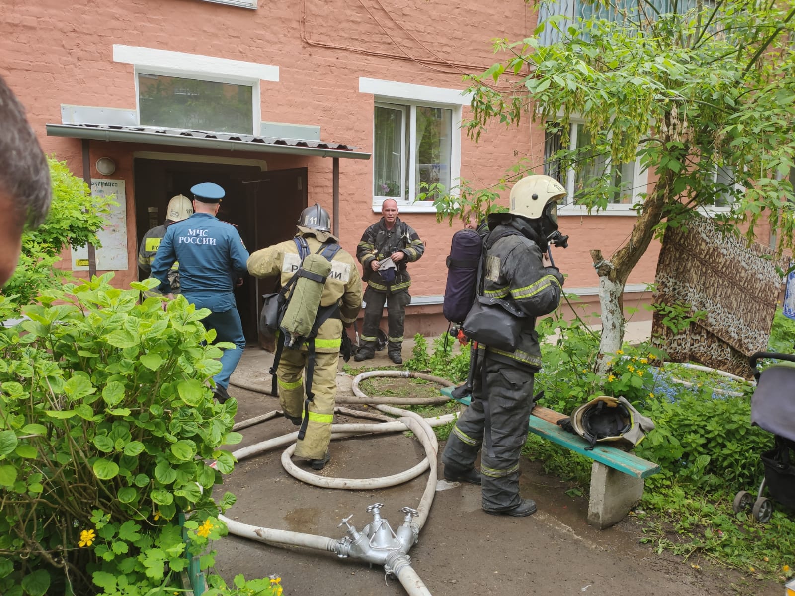 Музло новости тула. Пожар в Туле. Пожар подвала Тула в доме. Пожар в Скуратово Тула. Новости.