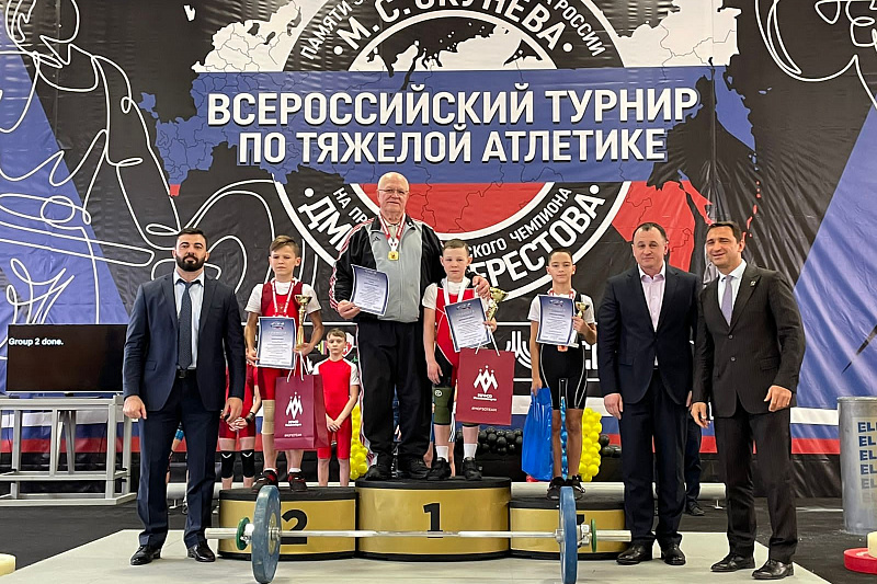 Юные тяжелоатлеты из Тулы взяли призовые места на Всероссийском турнире