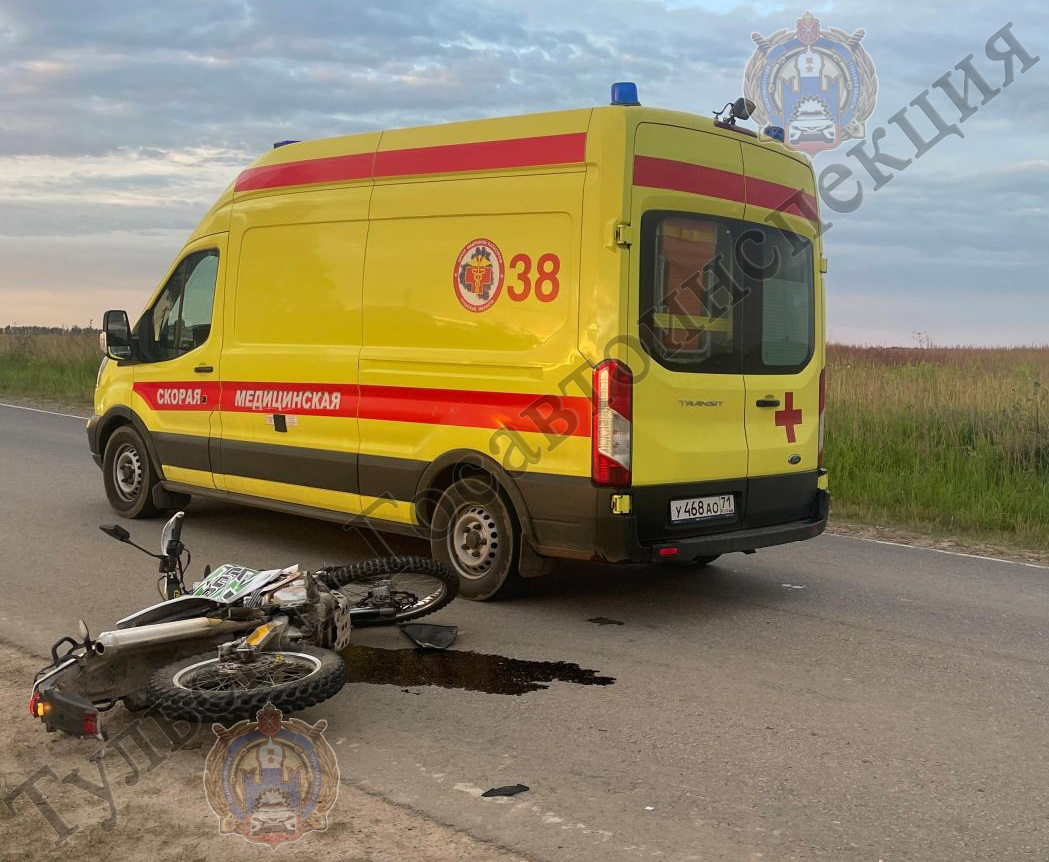 В Тульской области опрокинулся мотоцикл