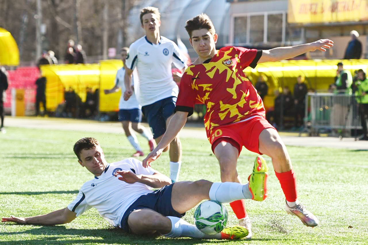 Тульский "Арсенал" пойдет по пути "Барселоны" и "Краснодара"