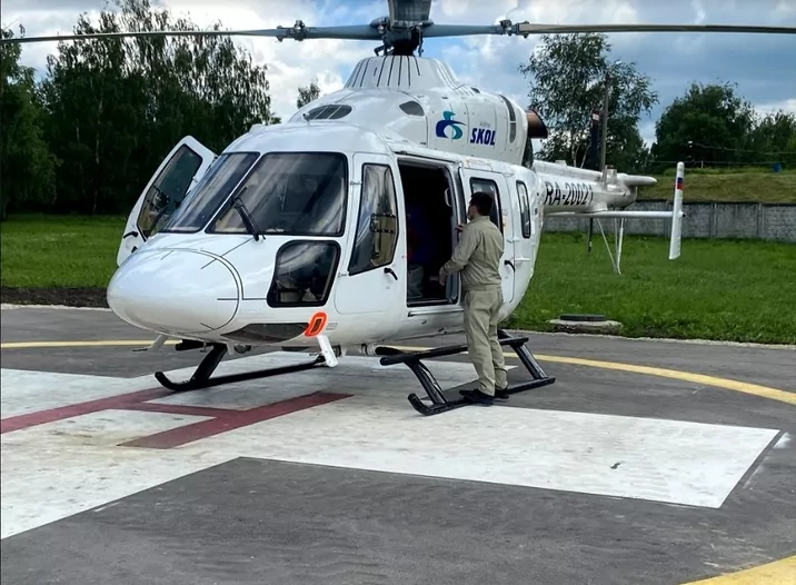 Больного из Ефремова в тяжелом состоянии в Новомосковск доставил вертолет санавиации