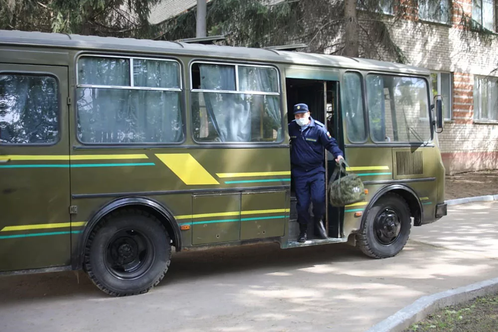 В Тульской области 40 призывников отправились служить в научные роты Тулы и Анапы