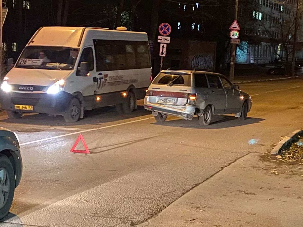 В Туле дорогу не поделили «ВАЗ» и Opel