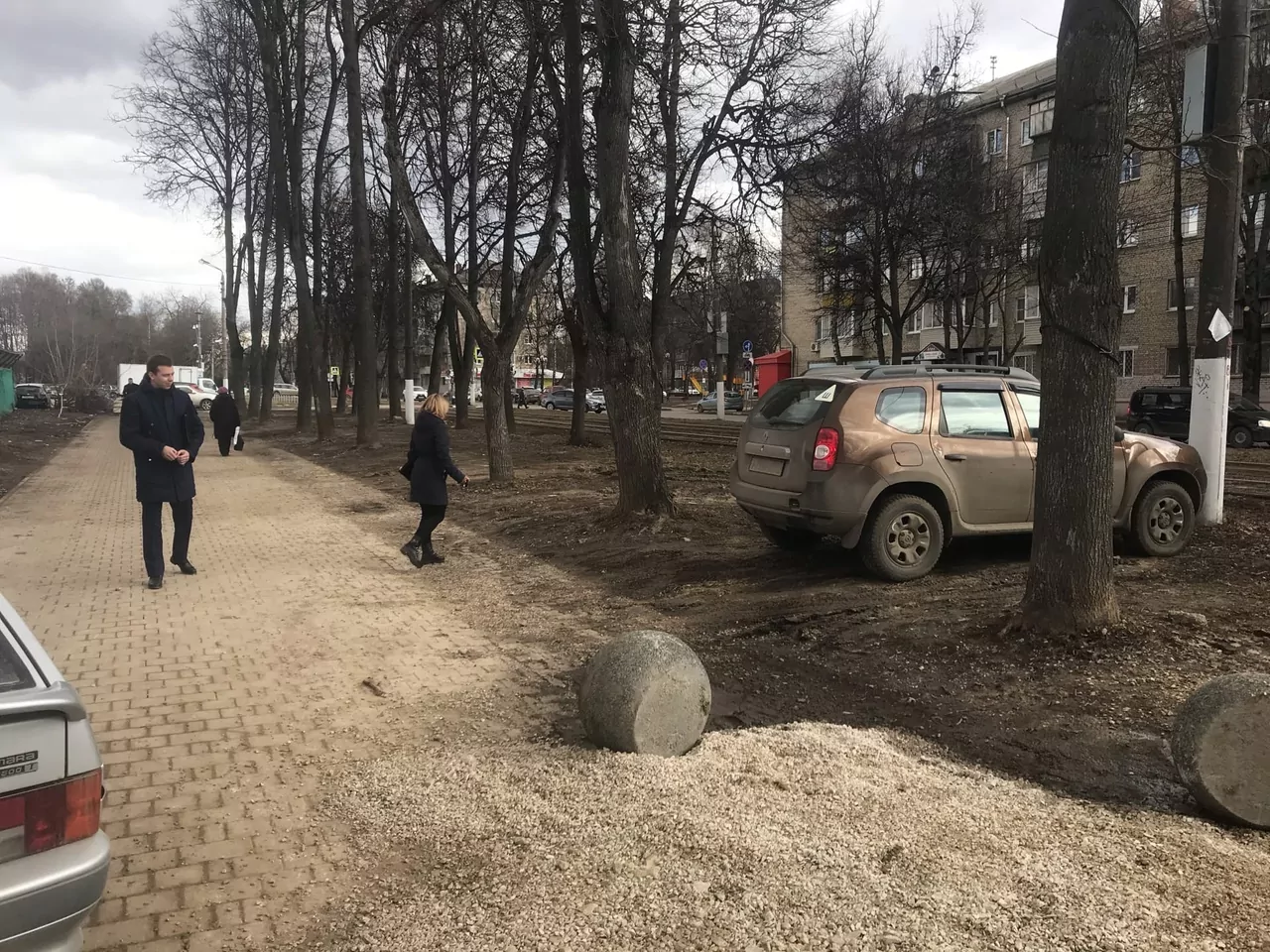 Как тулякам наказать любителей парковаться на газонах и тротуарах