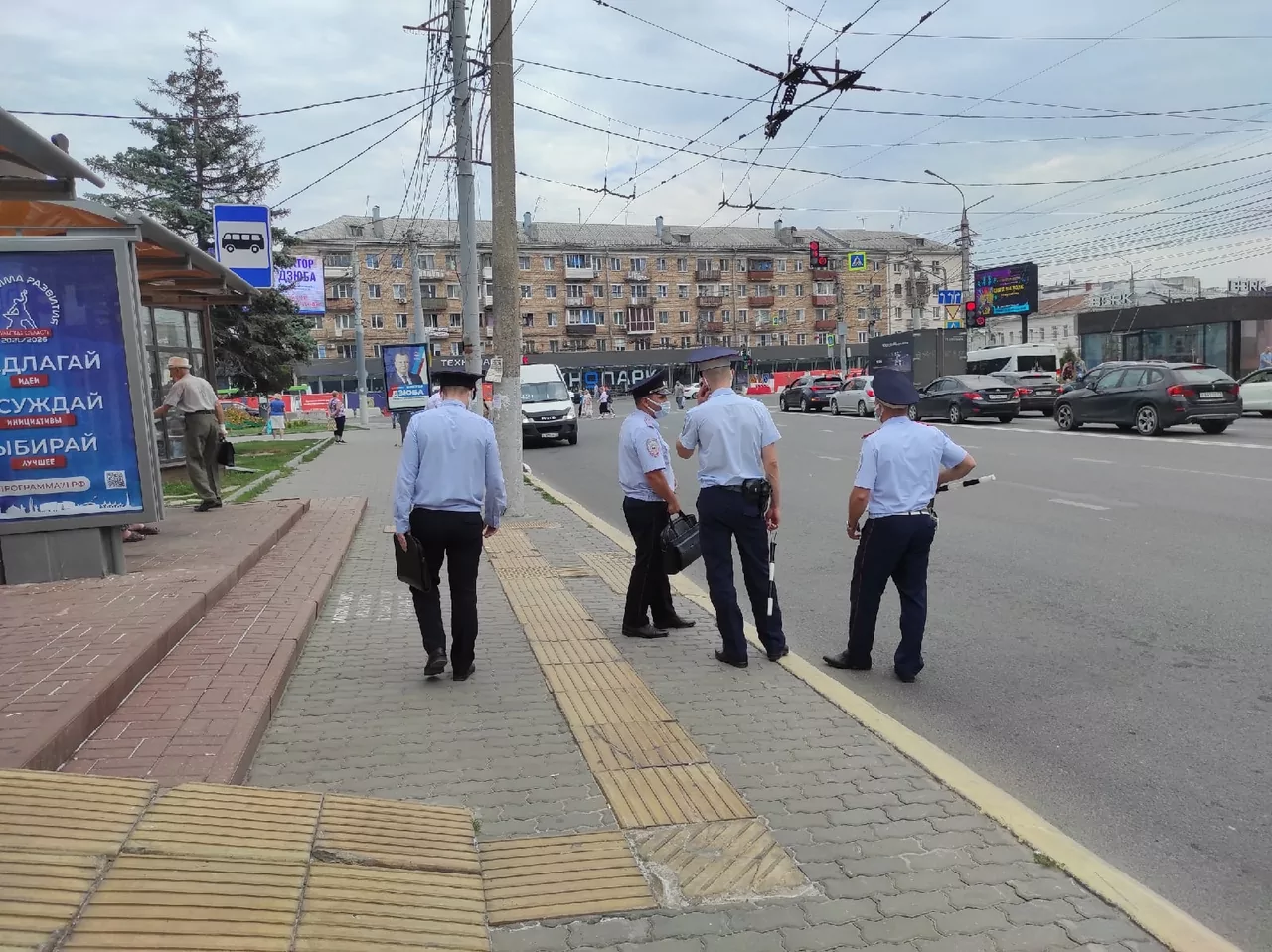 Тулякам напомнили о необходимости носить маску после вакцинации от коронавируса