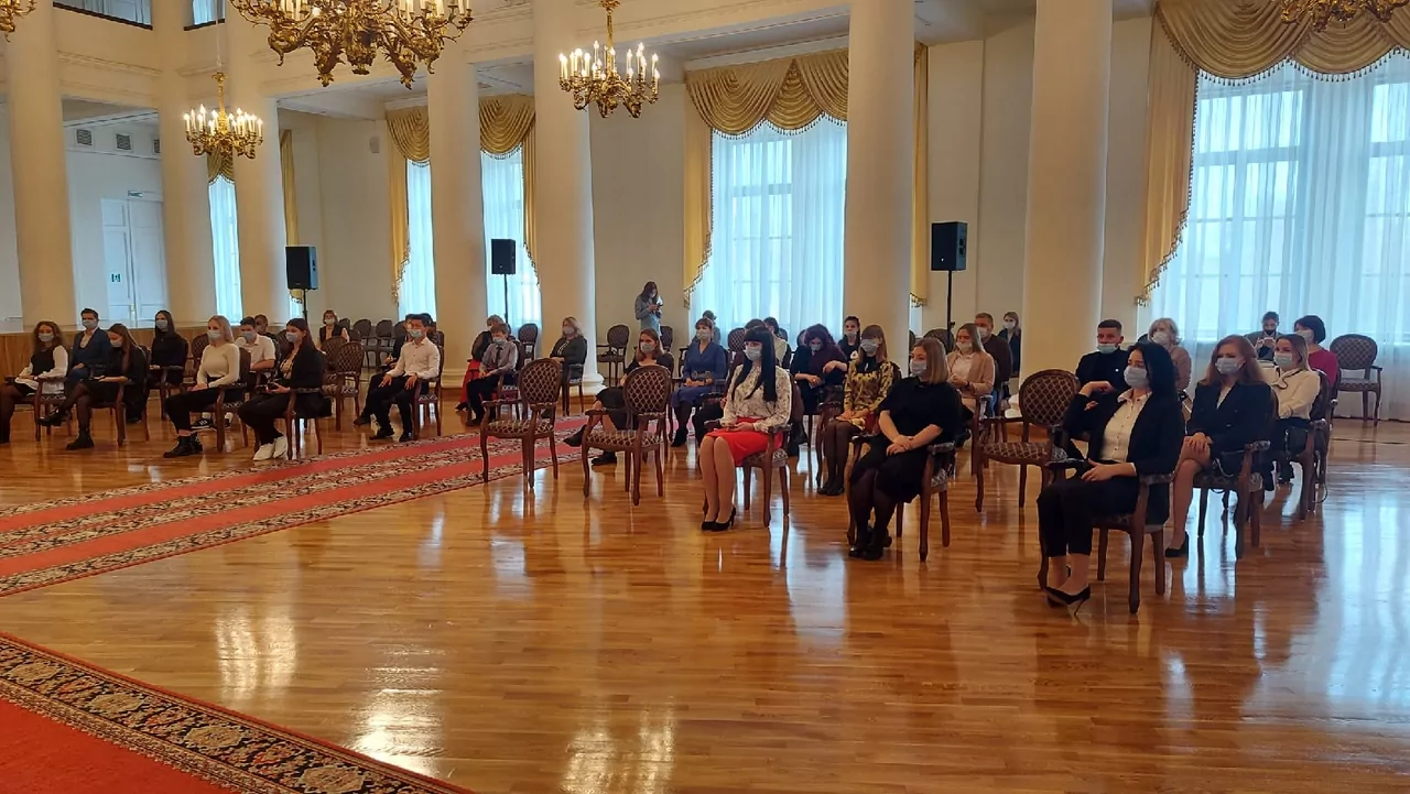 В Тульской области наградили талантливую и социально активную молодежь