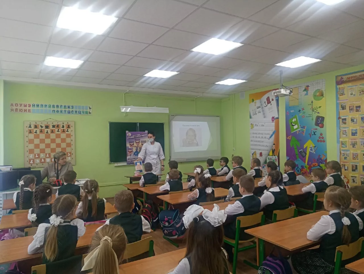 "Уроки здоровья": тульских школьников научили ухаживать за полостью рта