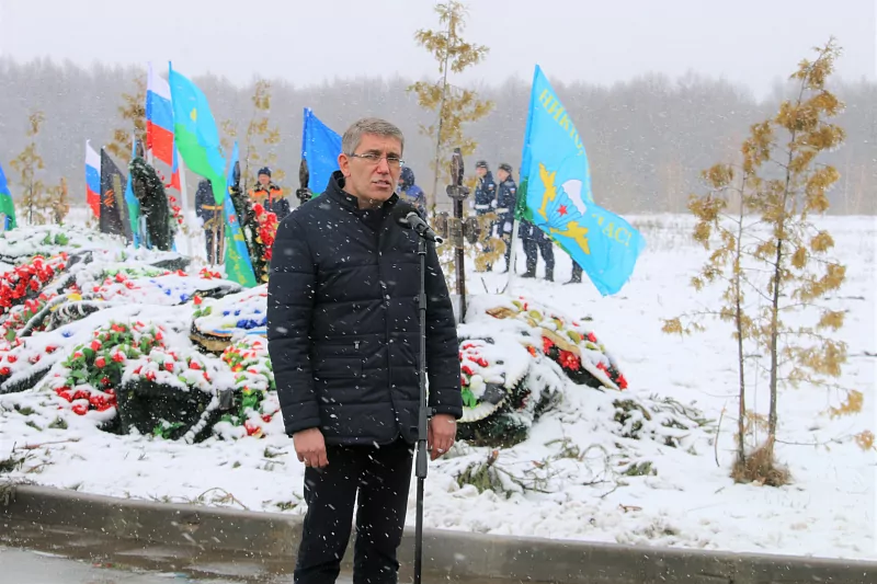 Ушел в бессмертие: в Туле простились с гвардии прапорщиком медицинской службы Иваном Половниковым