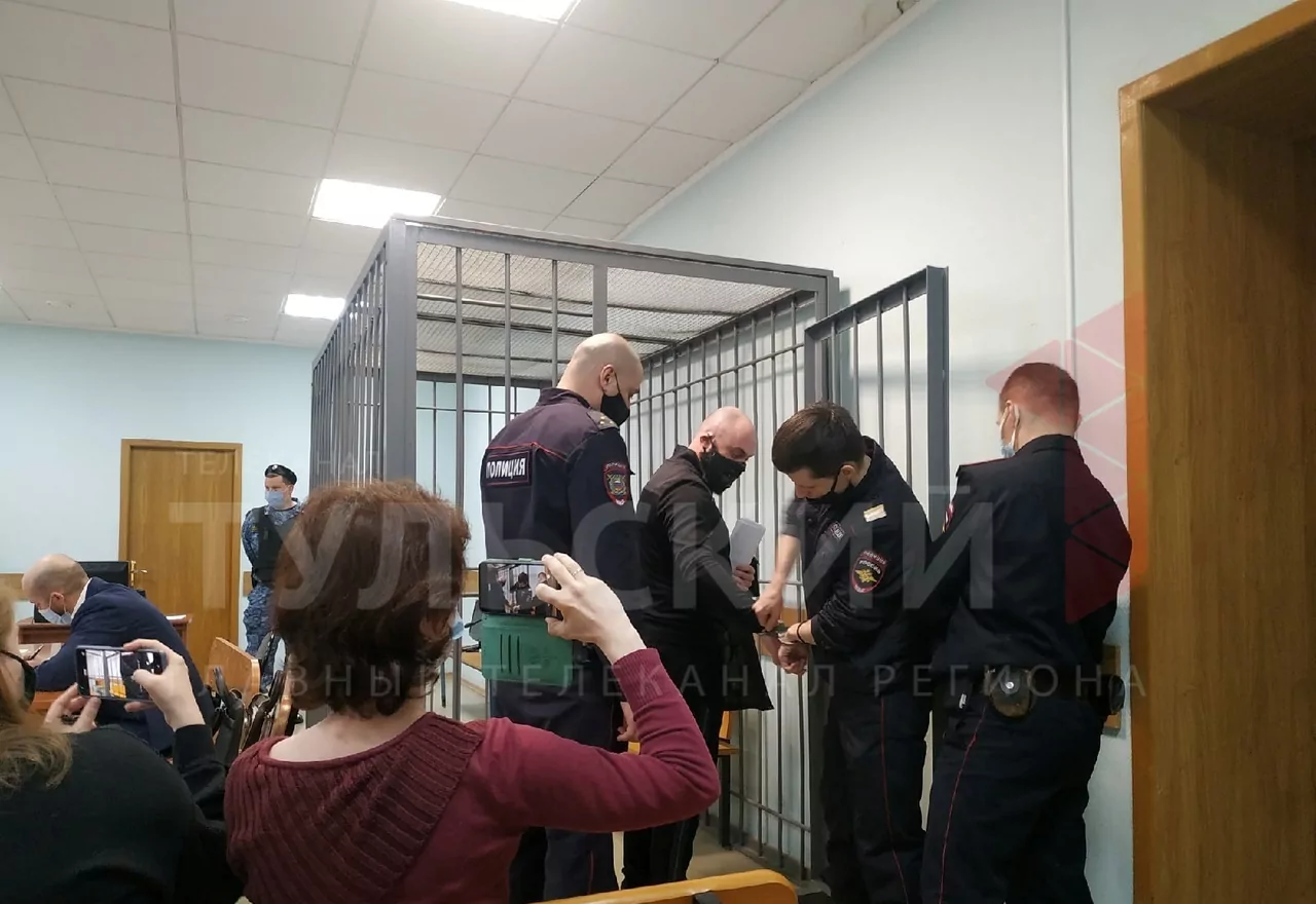 В Туле начался суд по громкому уголовному делу депутата Гордумы Александра Бороненко
