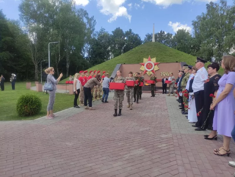 Останки 60 бойцов Красной армии перезахоронили в Арсеньевском районе