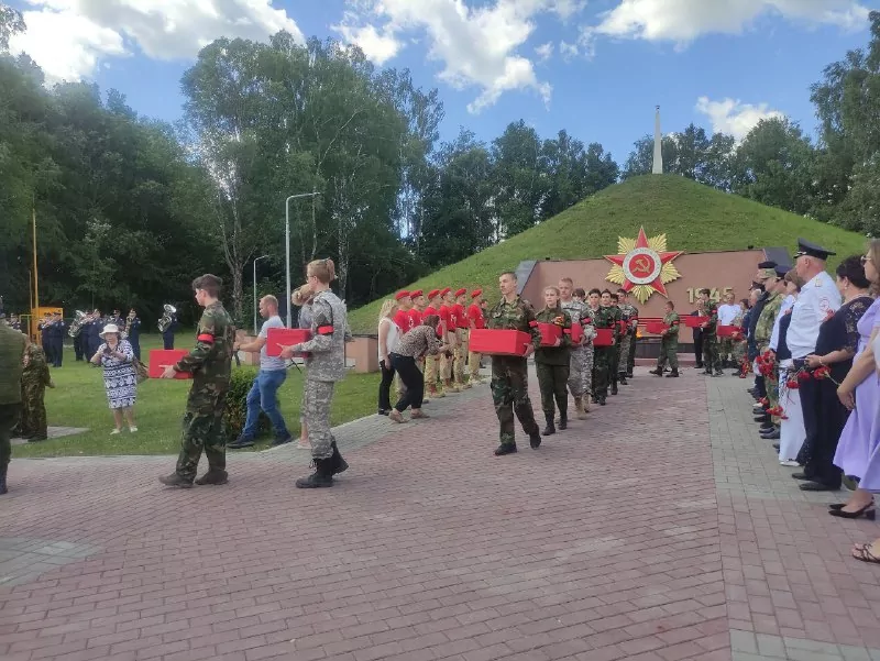 Останки 60 бойцов Красной армии перезахоронили в Арсеньевском районе