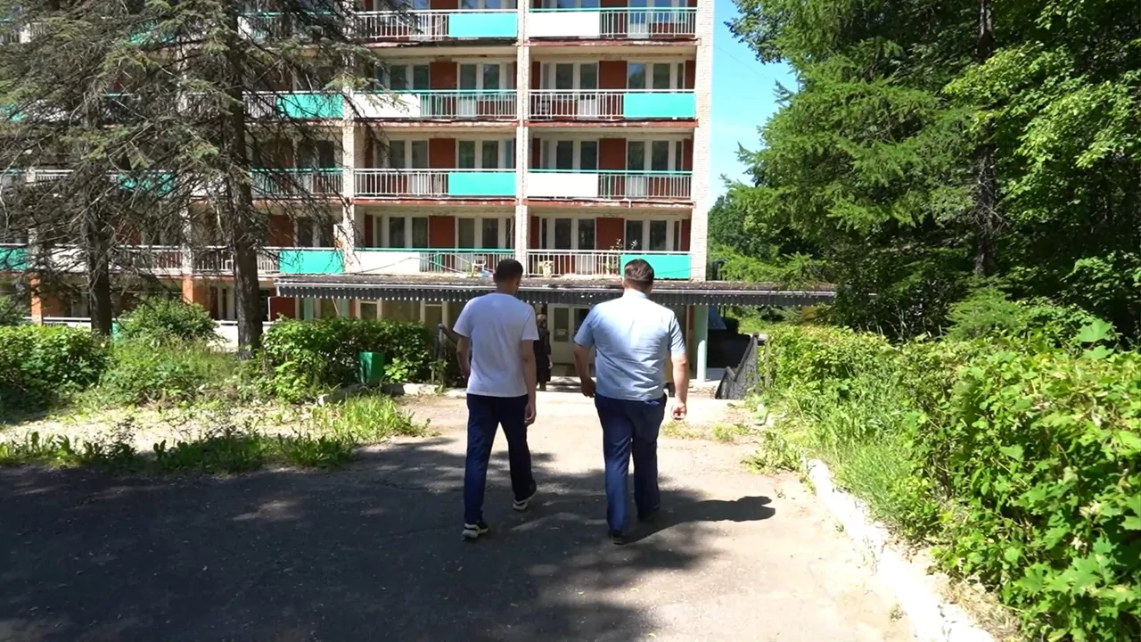 В санатории "Велегож" детей поселили в здание без электричества и горячей воды