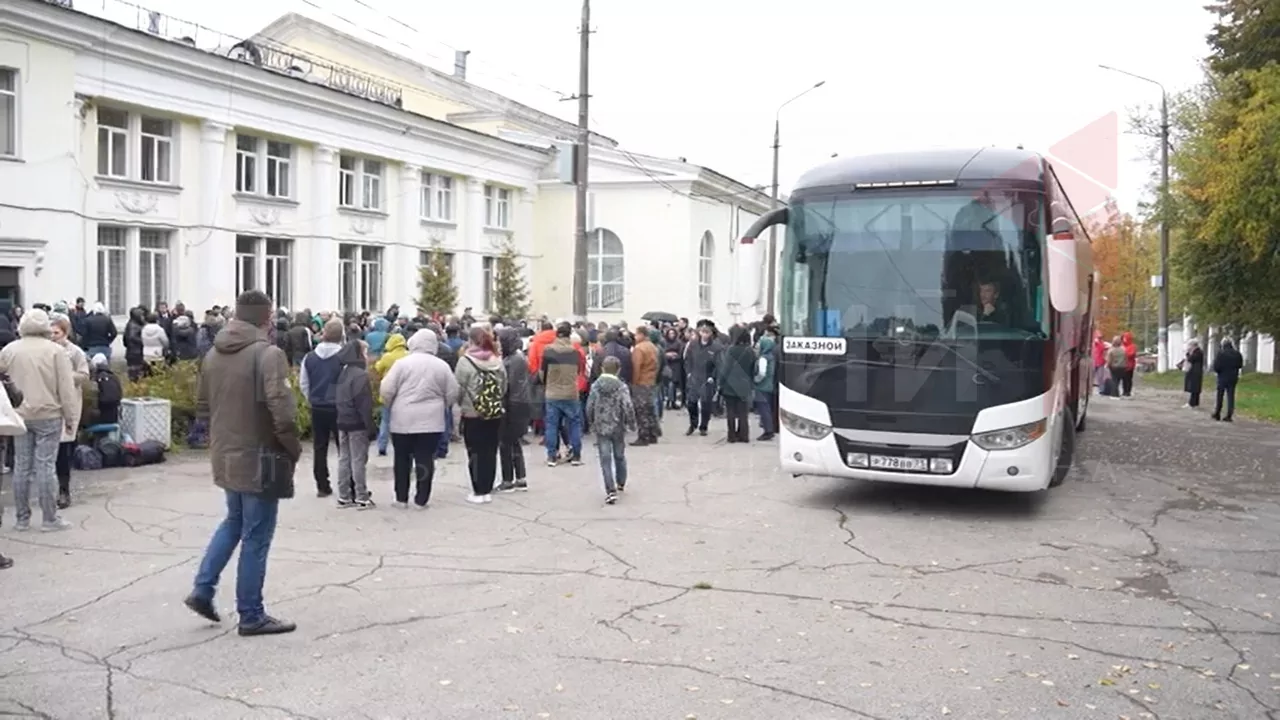 Что сейчас происходит в тульском пункте сбора мобилизованных: фоторепортаж
