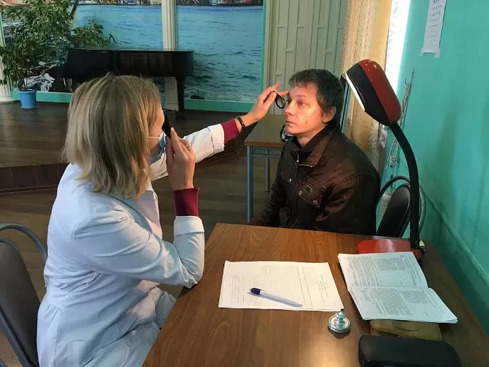 В Туле министр здравоохранения проверил работу врачей в составе призывных комиссий