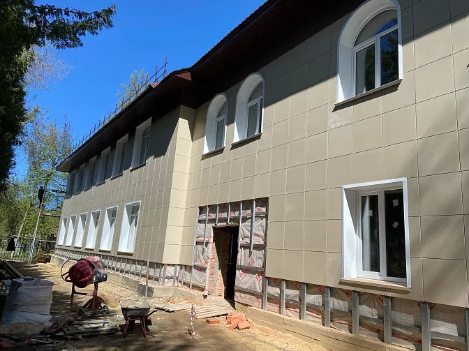 Ремонт поликлиники в Липках Киреевского района закончат в июле