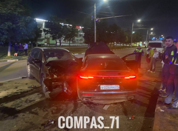 В Туле на улице Советской произошло смертельное ДТП с Porsche Panamera