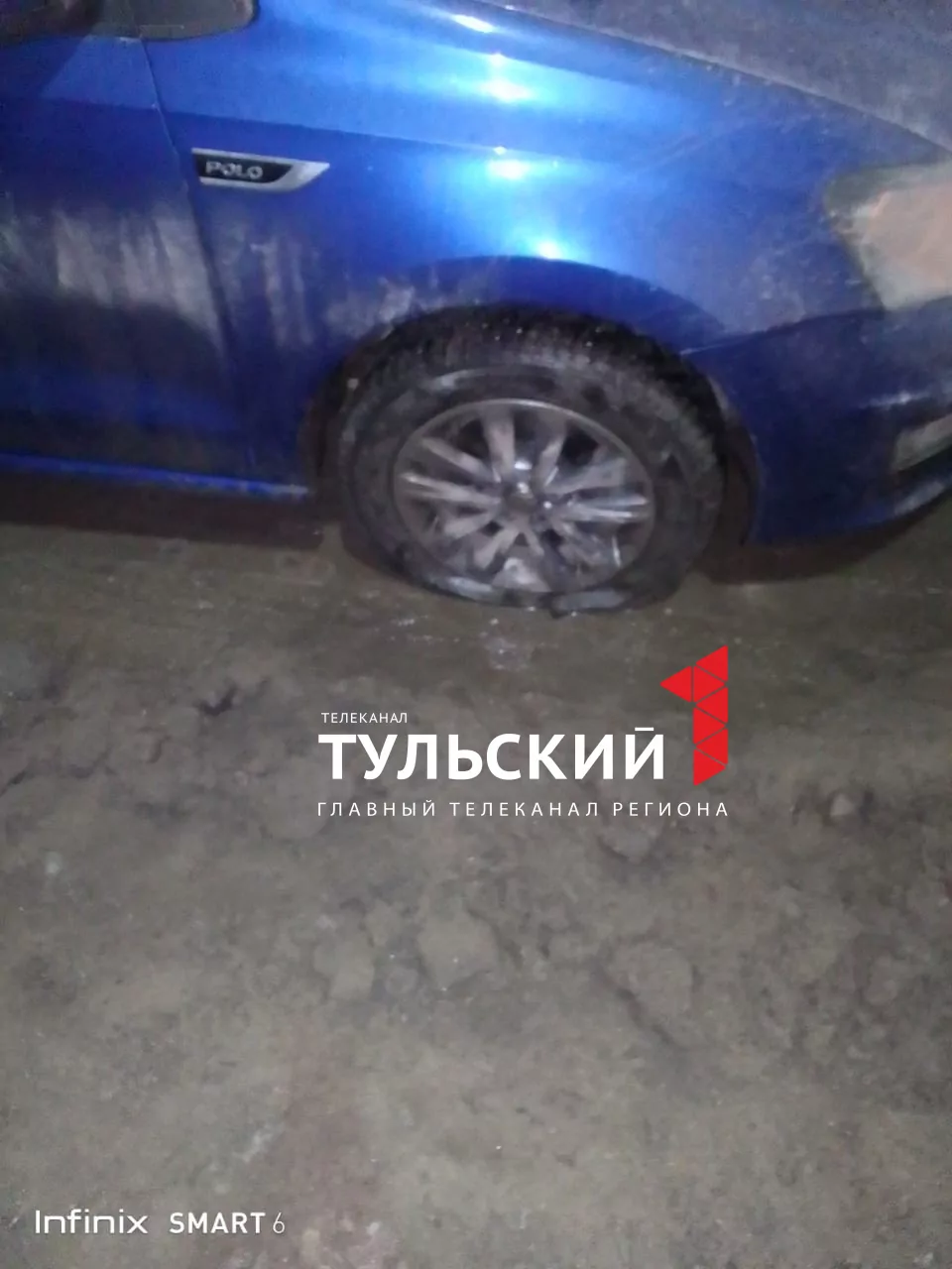 Яма на «Рязанке» в Туле оставила 4 машины без колёс