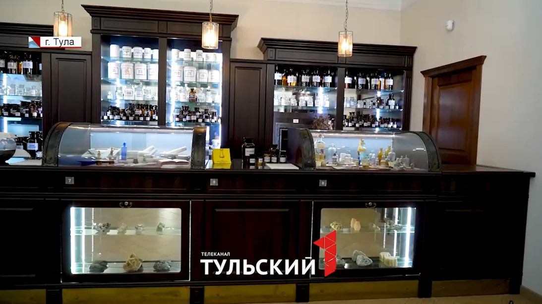 Яд от мигрени и газировка при язве желудка: чем лечились туляки в XIX веке