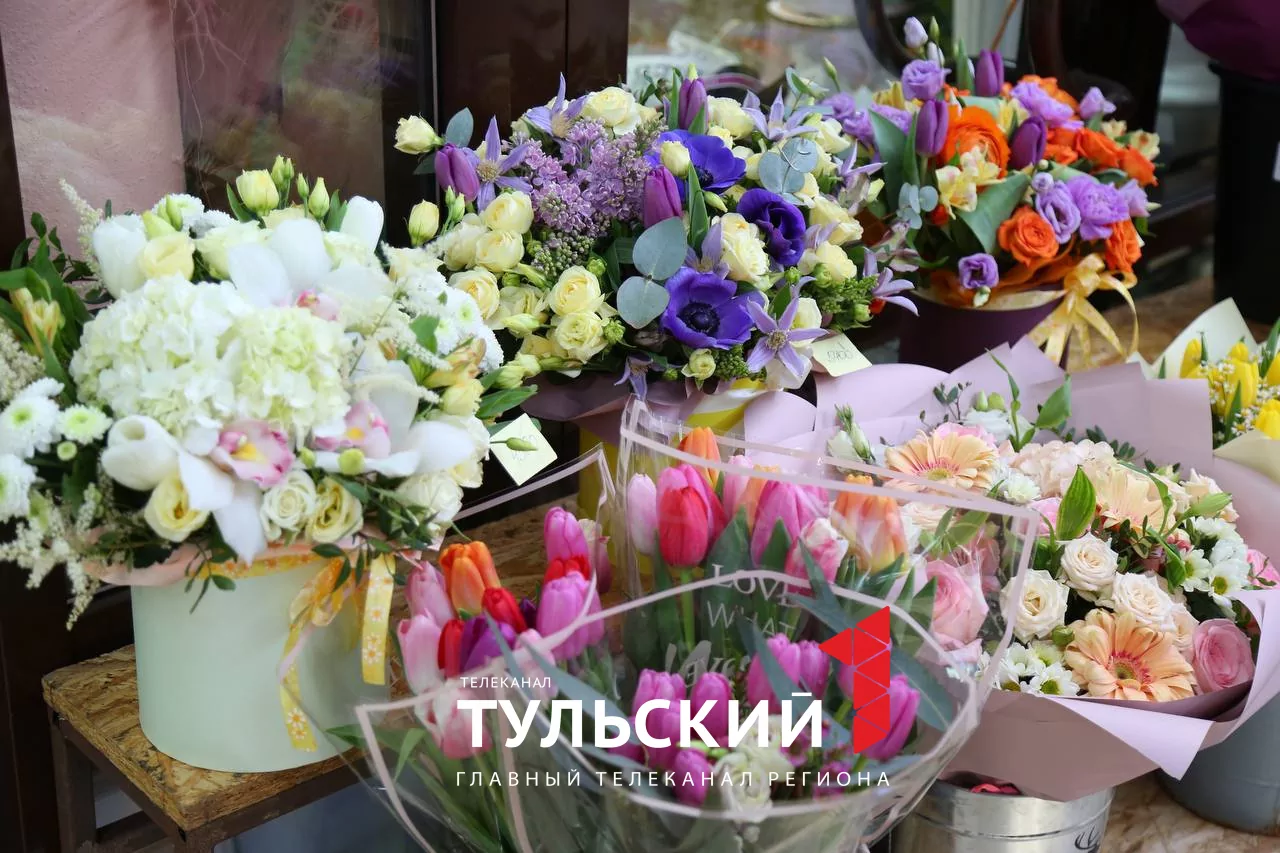 Накануне 8 Марта цена на мимозу в Туле достигла 500 рублей за ветку