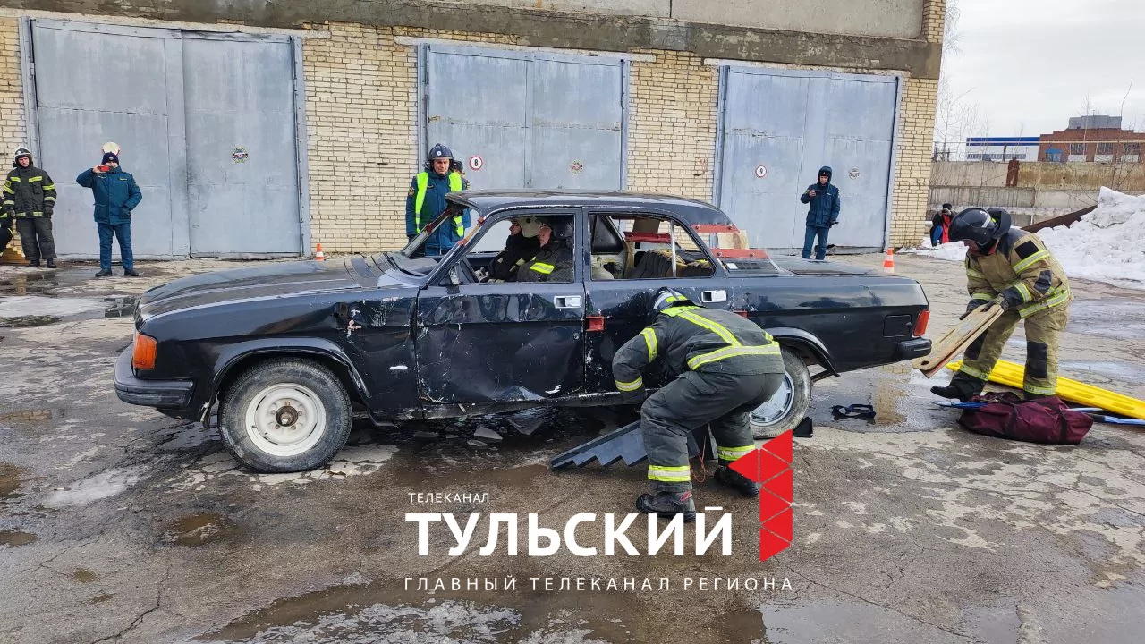 Cпасатели назвали самые опасные предметы в машине при аварии