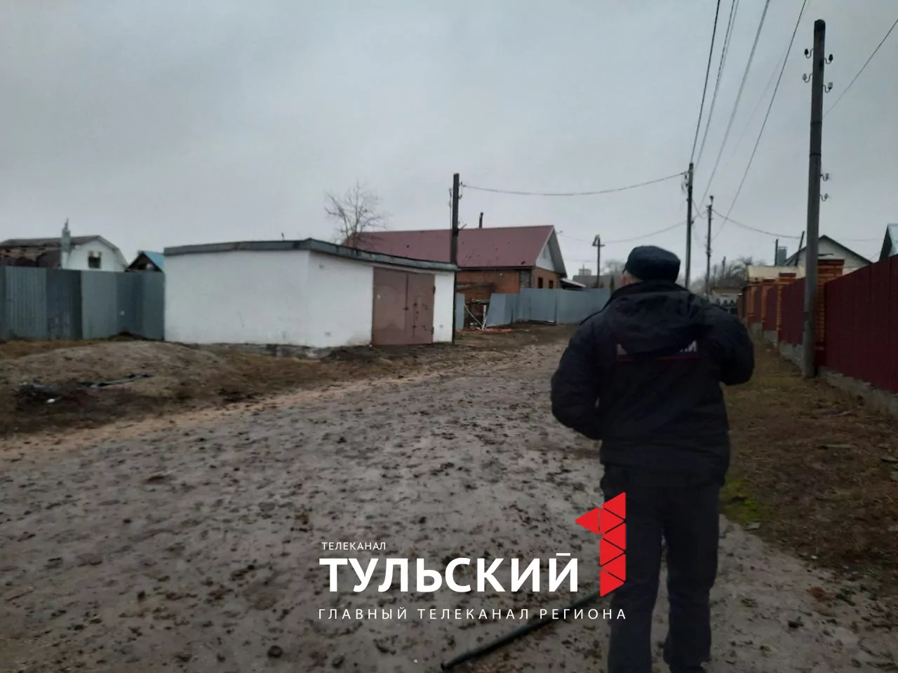 Полиция, обломки и разбитые стекла: что сейчас происходит на месте взрыва в Киреевске
