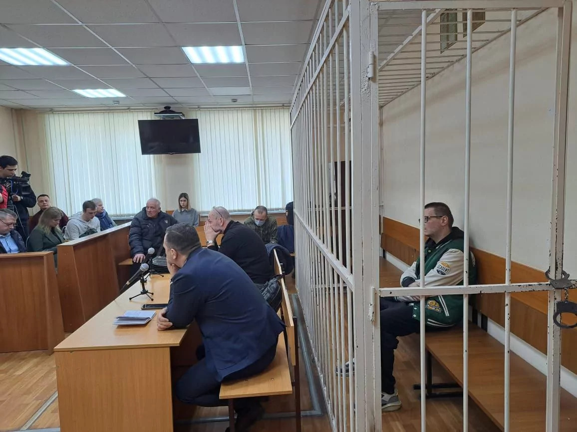 В Туле двух мужчин судят за изготовление фальшивого документа Украины