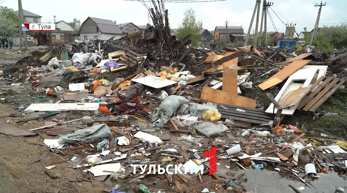 Чей мусор: прокуратура выясняет, откуда взялась огромная свалка в тульском Плеханово
