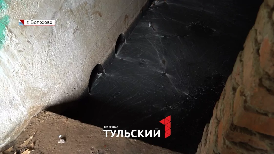 10 лет с «озером» в подвале: кто отвечает за сухость в многоэтажках