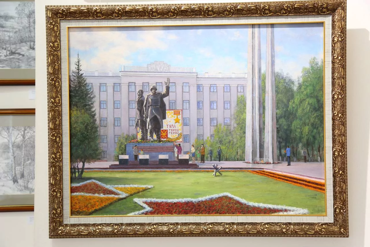 В Туле открылась выставка поэта, художника и мастера чеканки Ивана Щербино