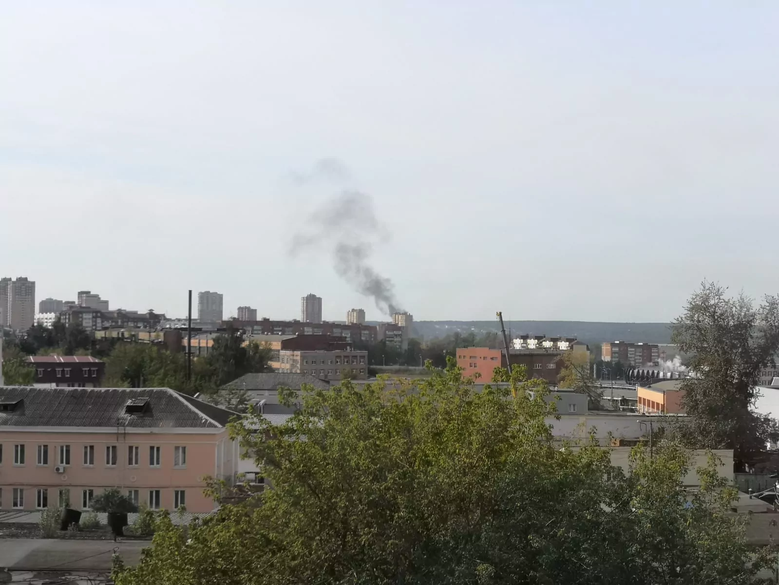 У завода "Матяш" в Туле начался пожар