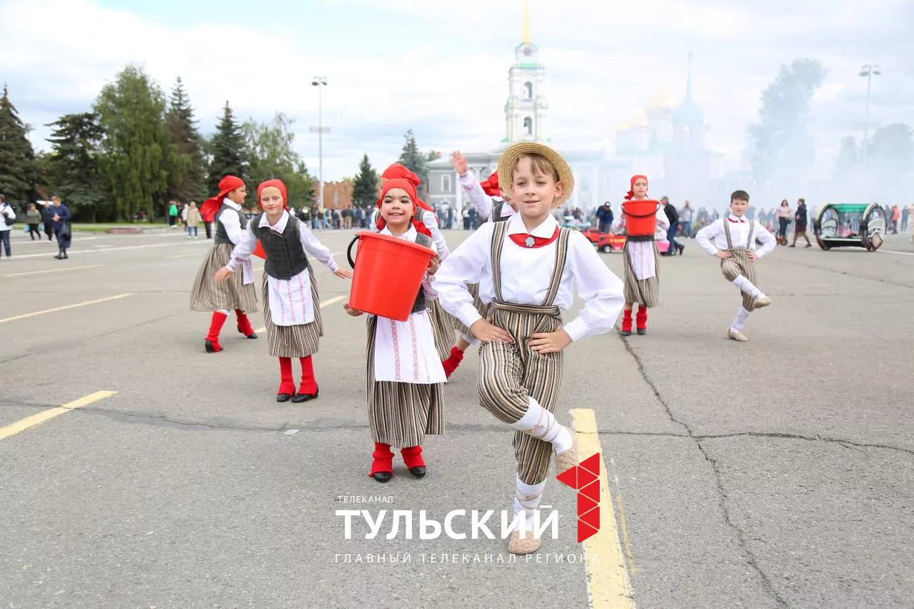 День города на площади Ленина в объективе "Первого Тульского": фоторепортаж