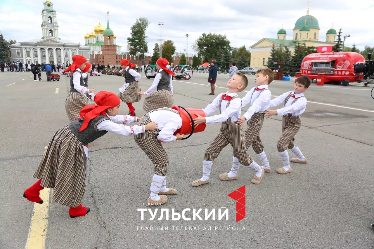 День города на площади Ленина в объективе "Первого Тульского": фоторепортаж