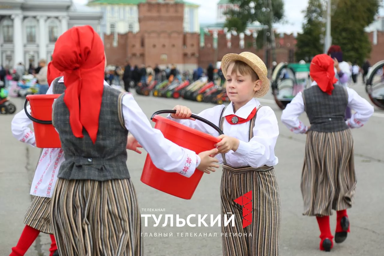 День города на площади Ленина в объективе "Первого Тульского": фоторепортаж