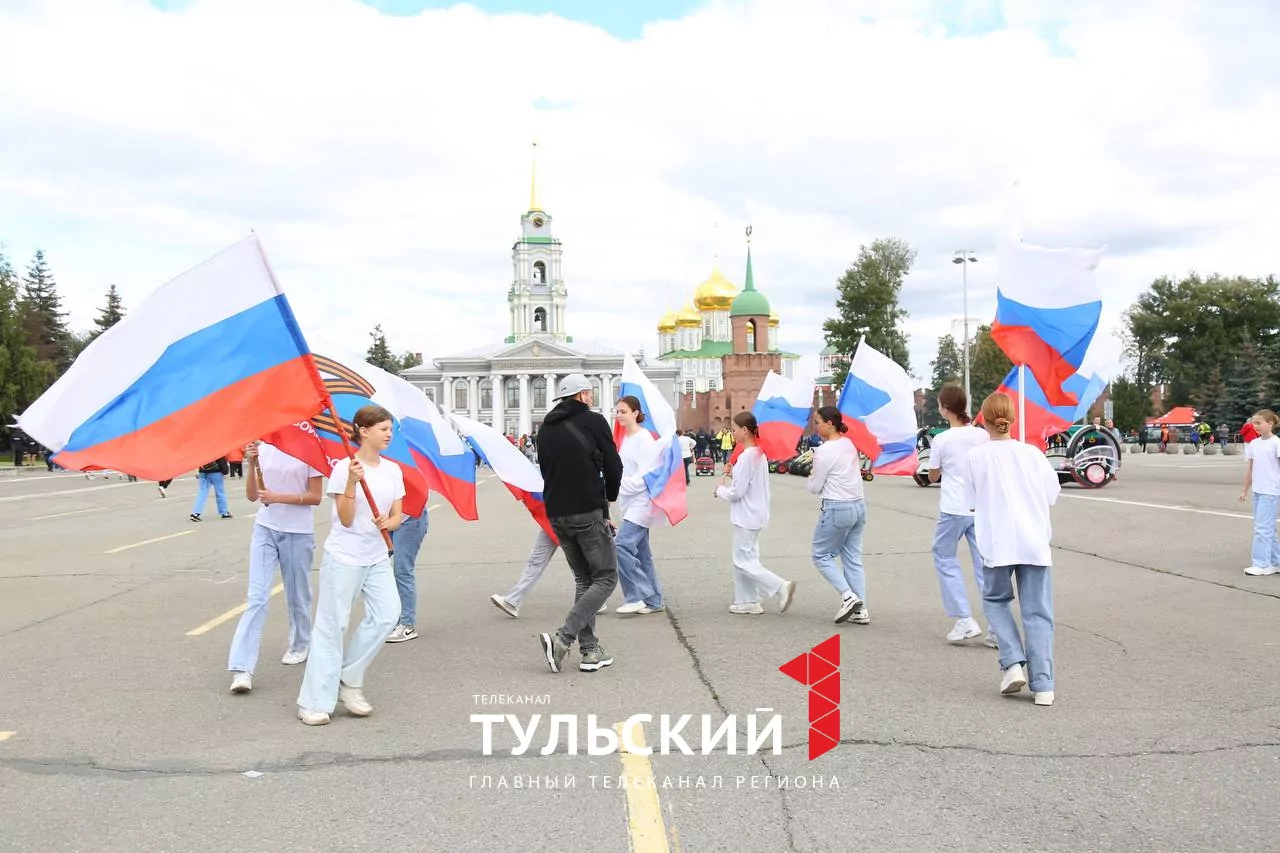 День города на площади Ленина в объективе "Первого Тульского": фоторепортаж