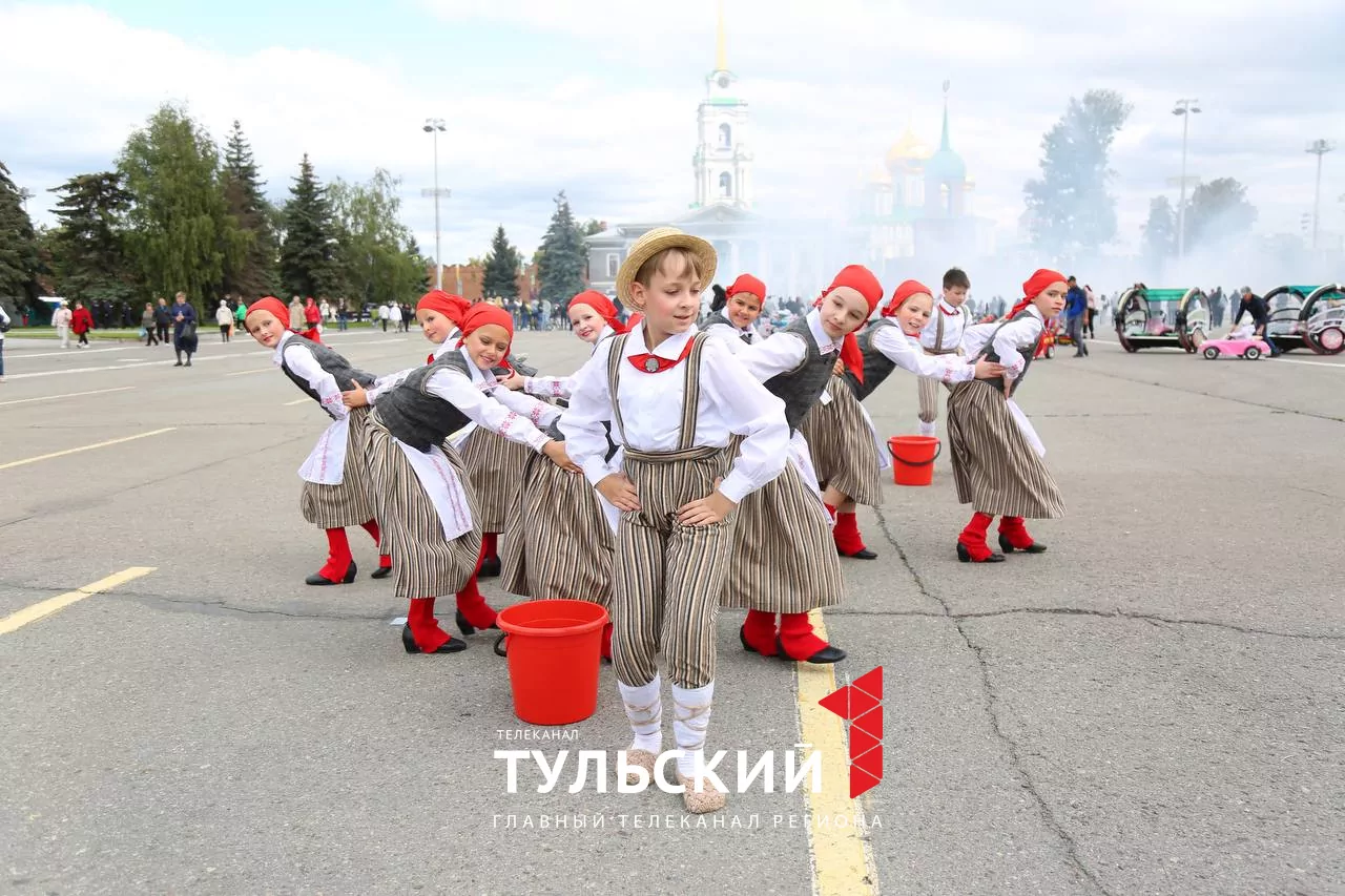 День города на площади Ленина в объективе "Первого Тульского": фоторепортаж