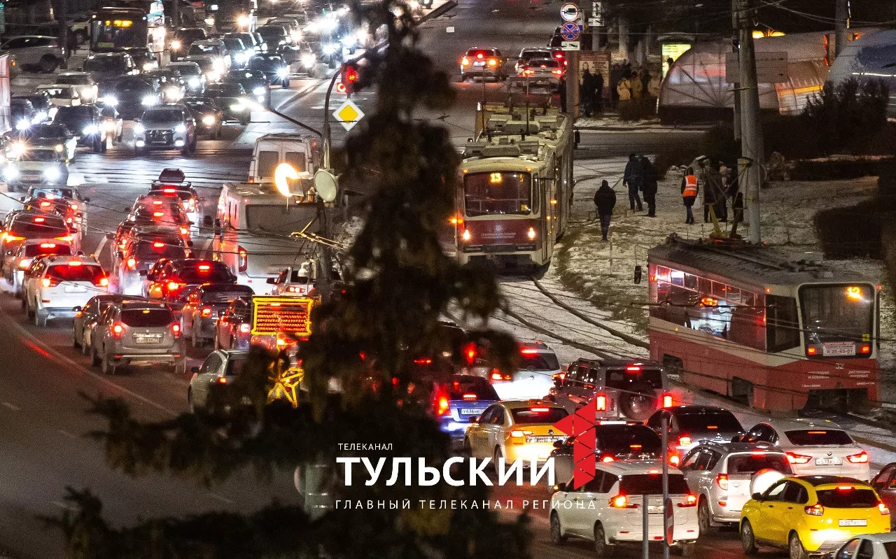 Вечером 22 ноября на проспекте Ленина в Туле встали трамваи