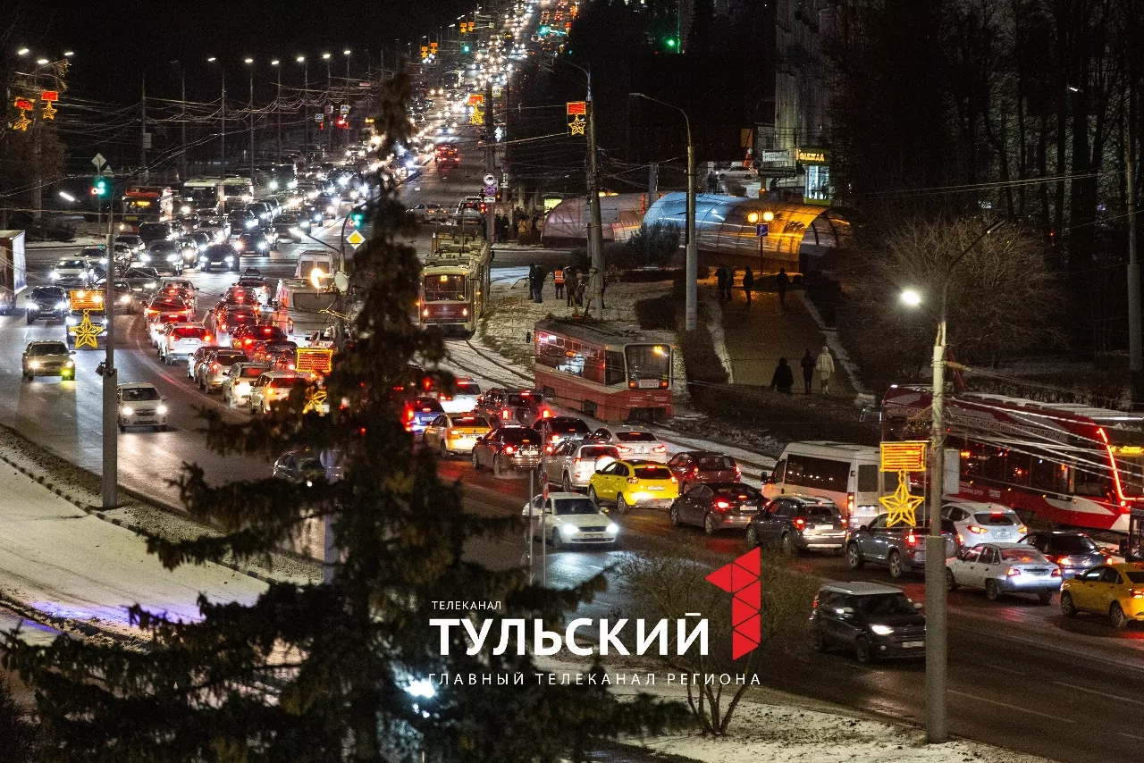 Вечером 22 ноября на проспекте Ленина в Туле встали трамваи