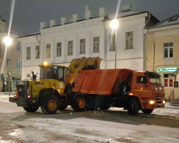 За сутки с улиц Тулы вывезли почти тысячу кубометров снега