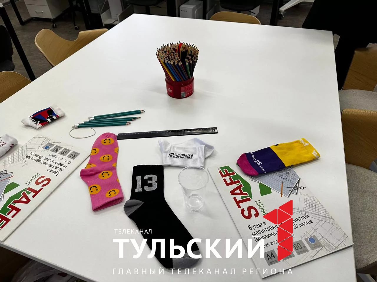 Профессиональные швеи провели мастер-класс по дизайну одежды для школьников в Туле