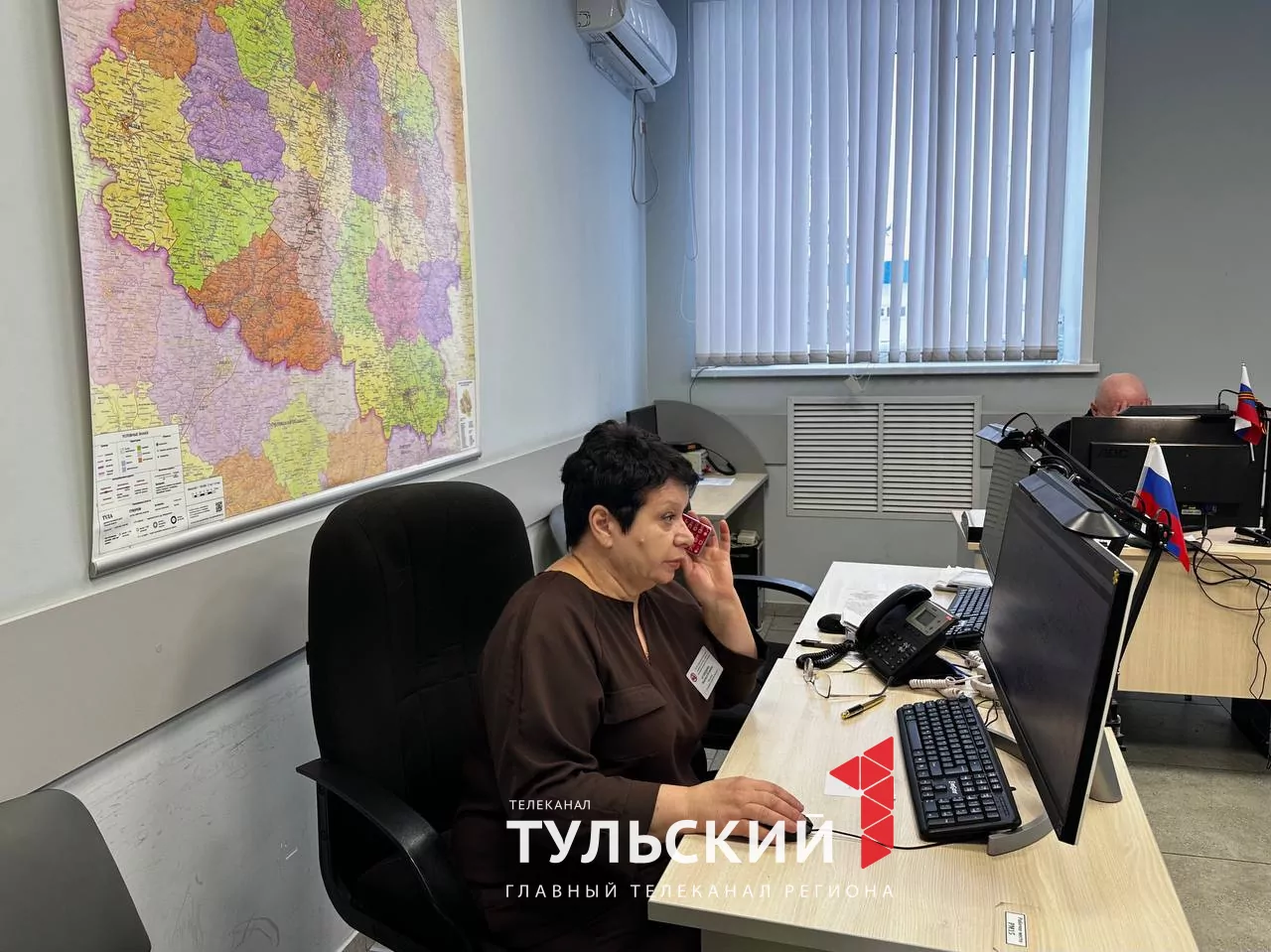 Диспетчер Тульского центра медицины катастроф рассказала, как помогла мужчине принять роды
