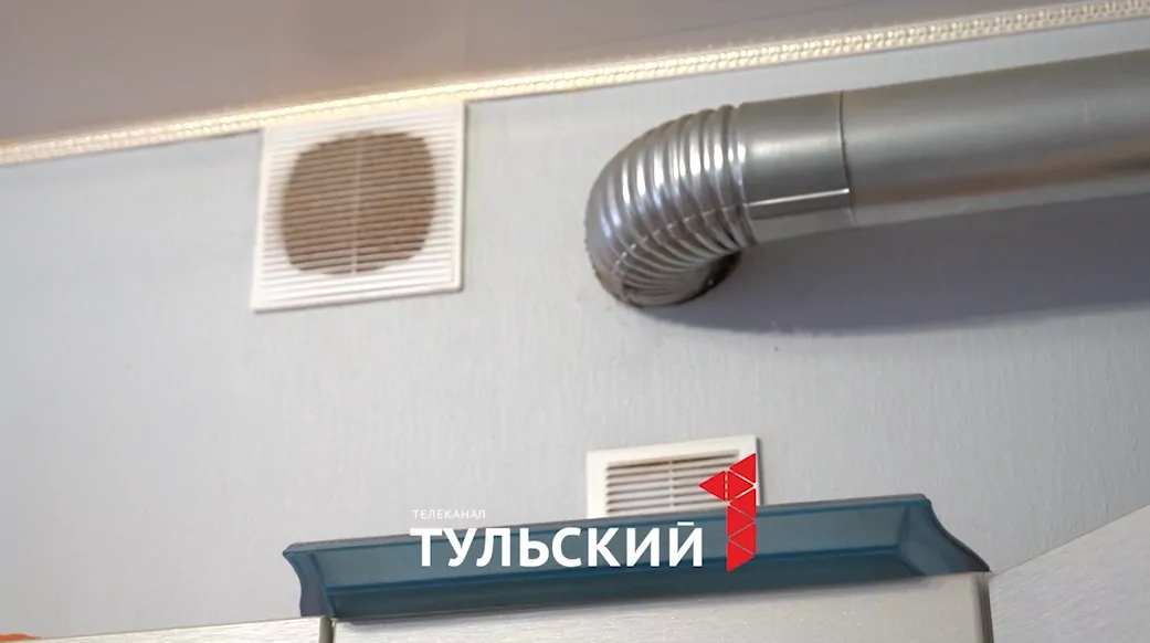 Жители двухэтажки в Туле остались без газа из-за схода снежной лавины с крыши