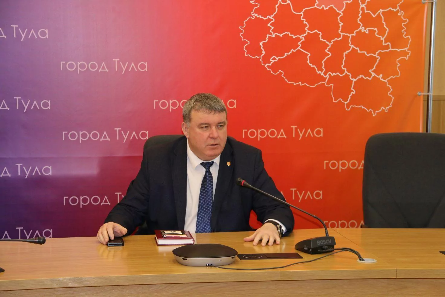 Контроль за уборкой городских скверов в Туле усилят